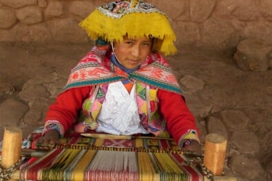 Weaving Peru Style